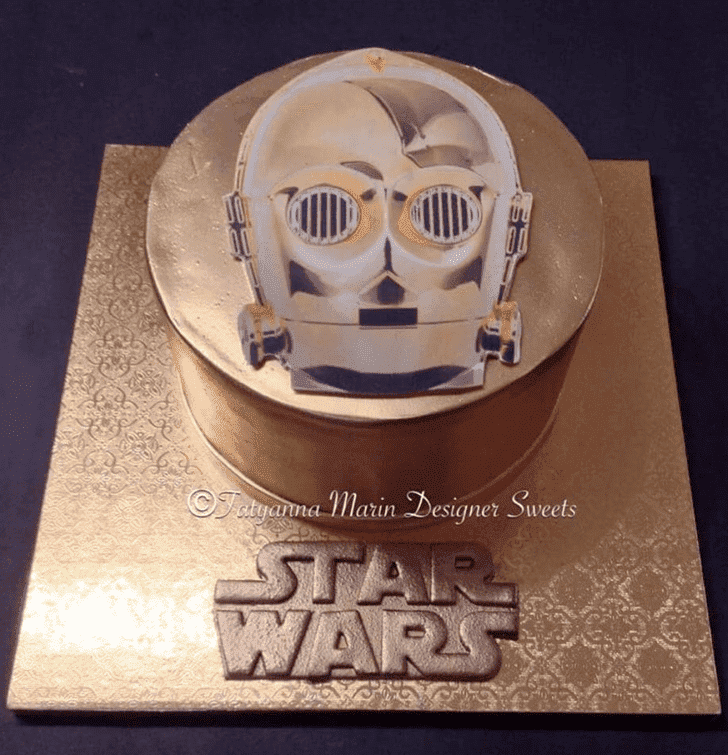 Dazzling C-3PO Cake