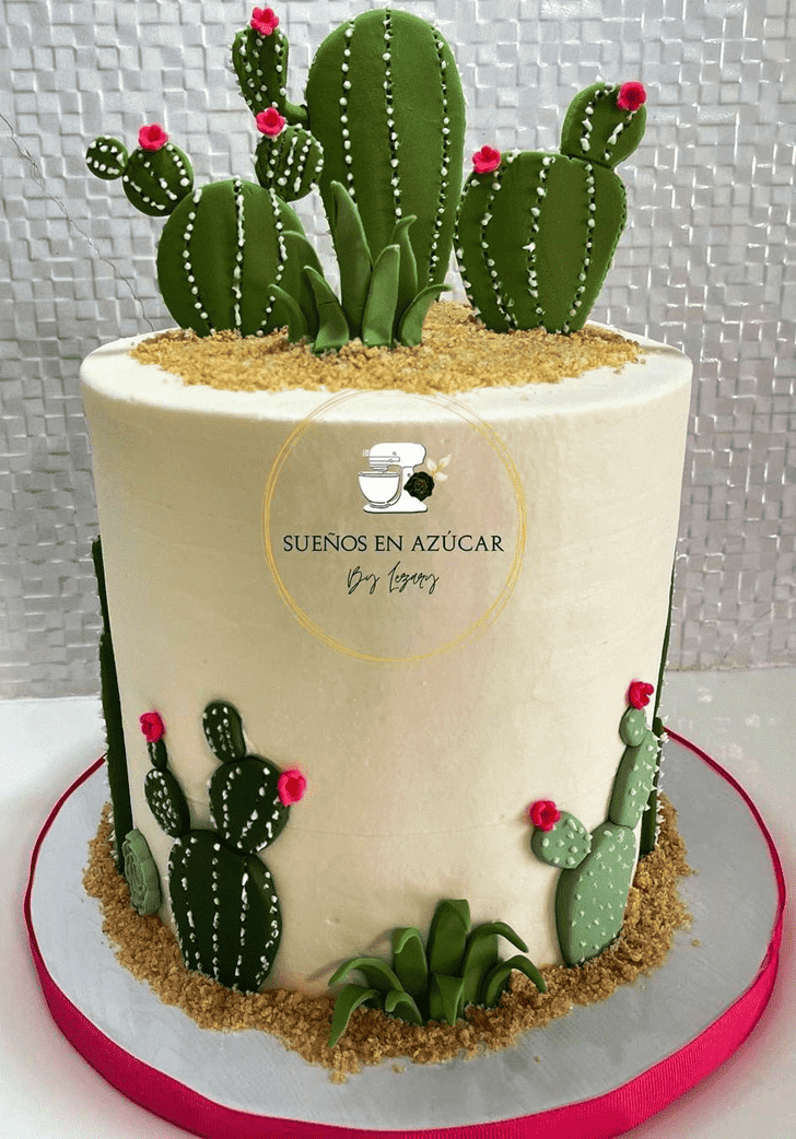 Pretty Cactus Cake