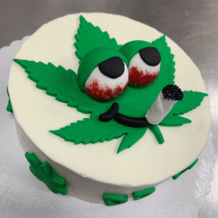 Resplendent Cannabis Cake