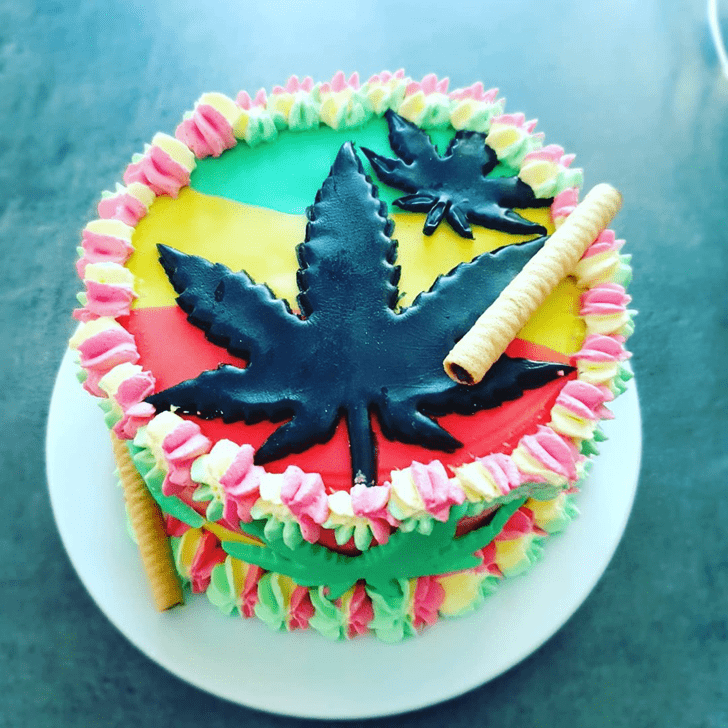 Splendid Cannabis Cake