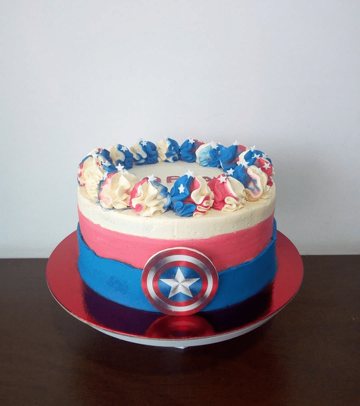 Comely Captain America Cake
