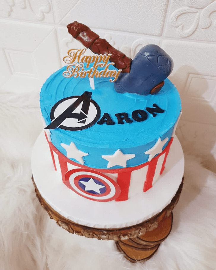 Marvelous Captain America Cake