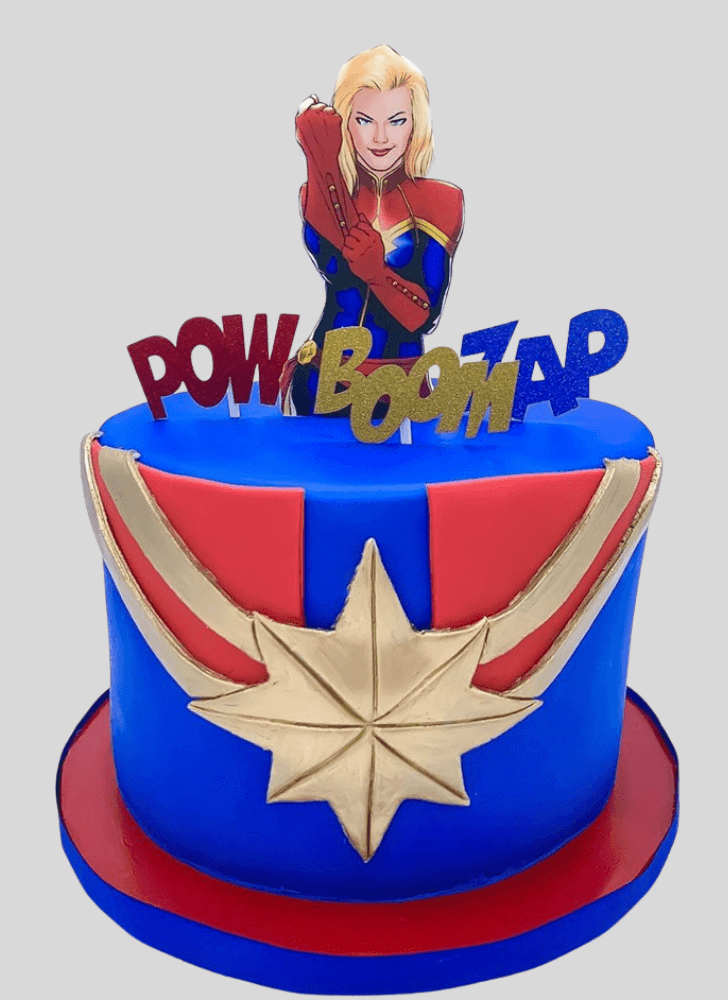 Nice Captain Marvel Cake