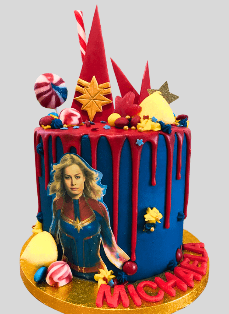 Resplendent Captain Marvel Cake