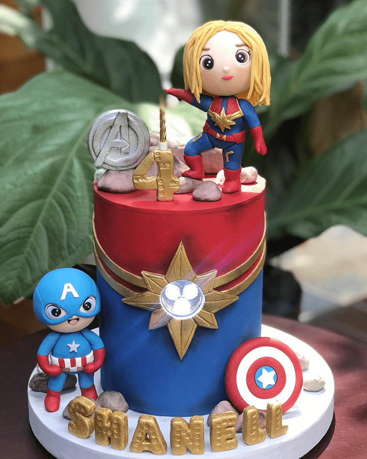 Cute Captain Marvel Cake