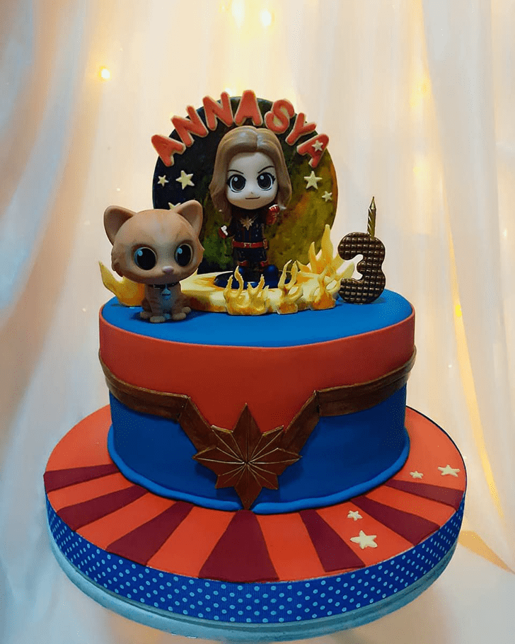 Ideal Captain Marvel Cake