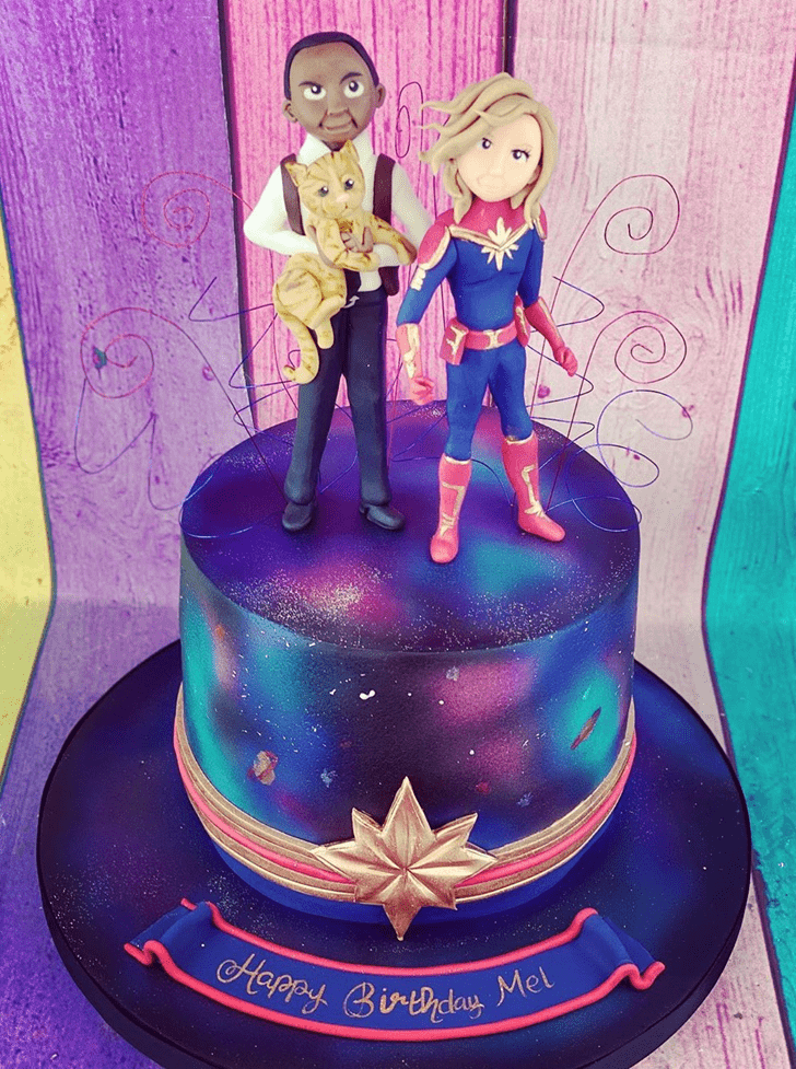 Splendid Captain Marvel Cake