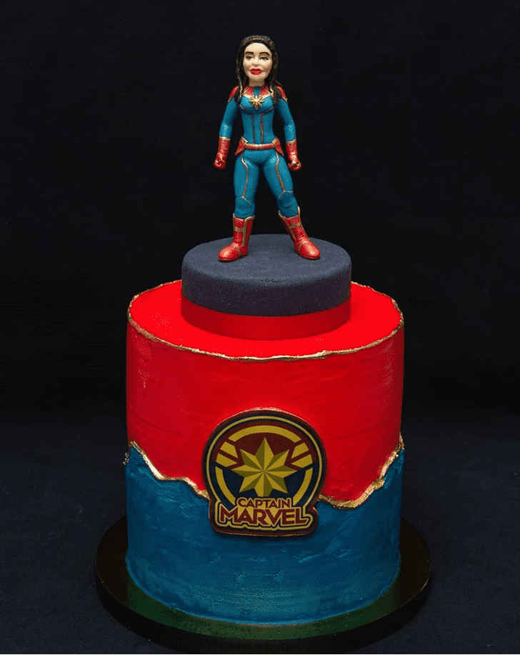 Superb Captain Marvel Cake