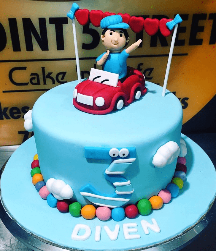 Cute Car Cake