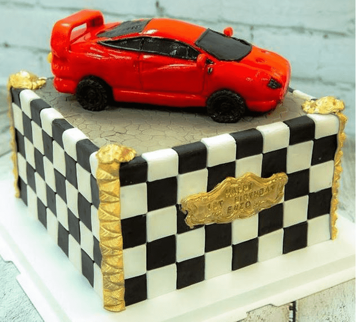 Mesmeric Car Cake