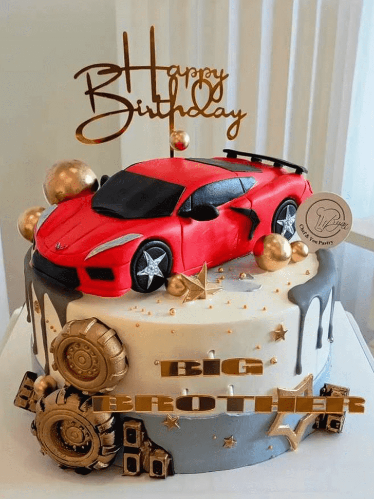 Ravishing Car Cake
