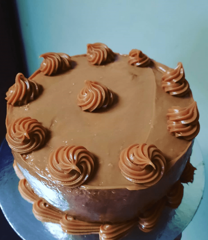 Marvelous Caramel Cake