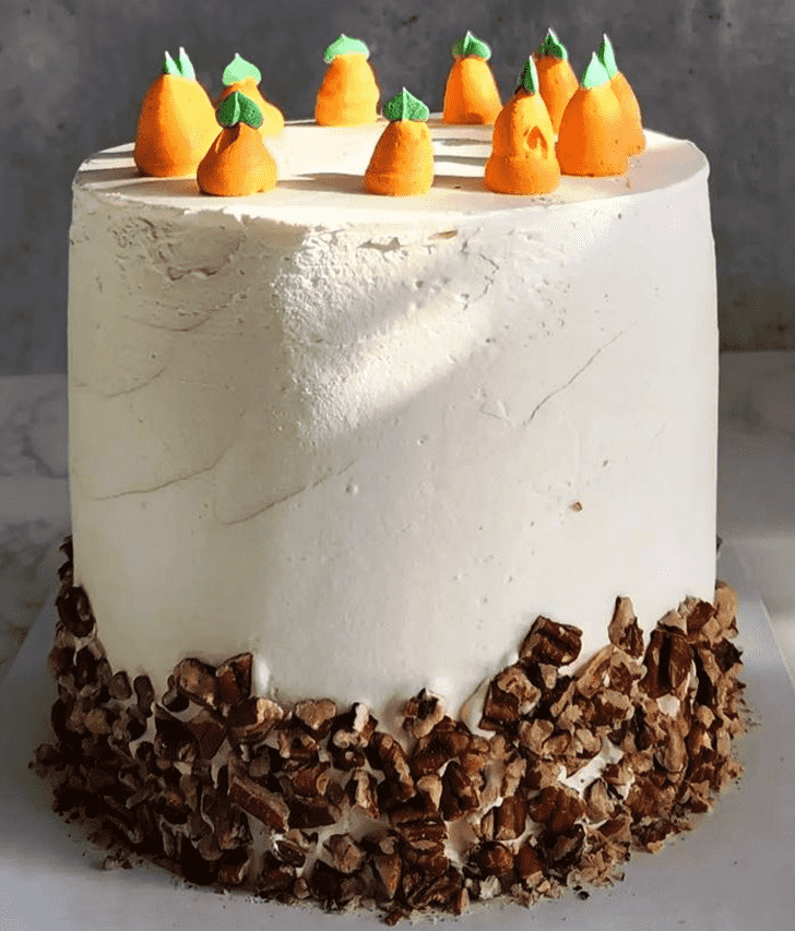 Shapely Carrot Cake