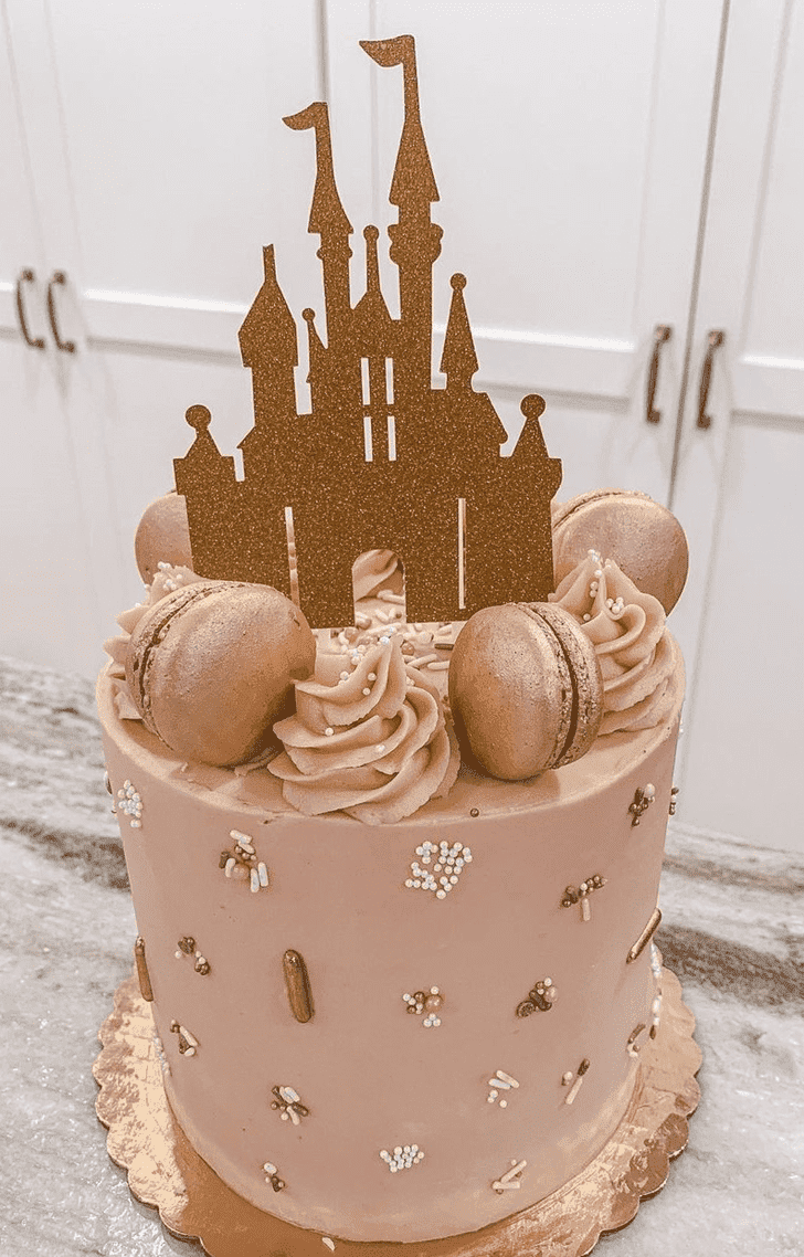 Comely Castle Cake