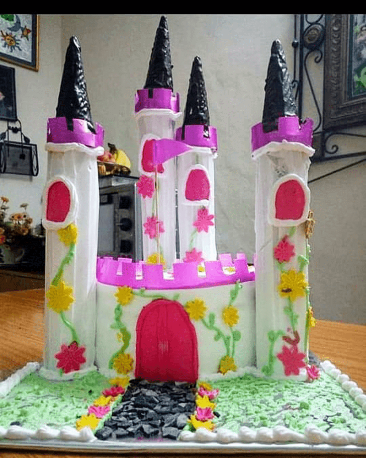 Exquisite Castle Cake