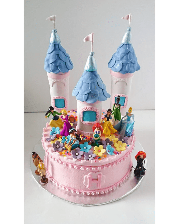 Magnetic Castle Cake