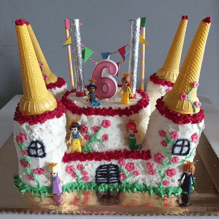 Stunning Castle Cake