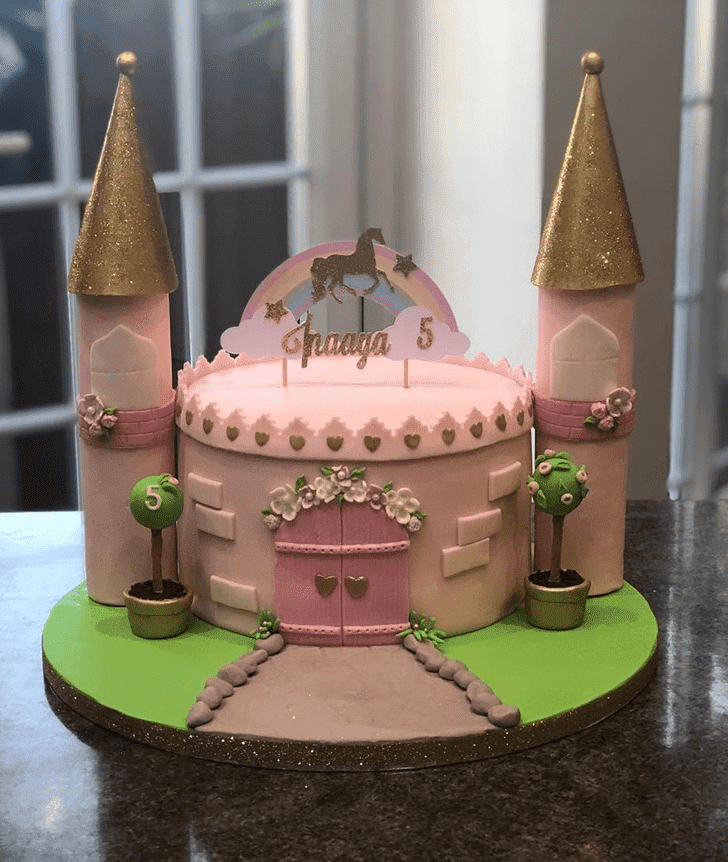 Wonderful Castle Cake Design