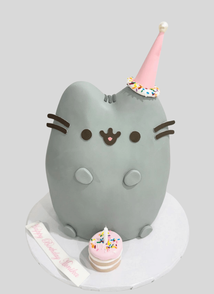 Elegant Cat Cake