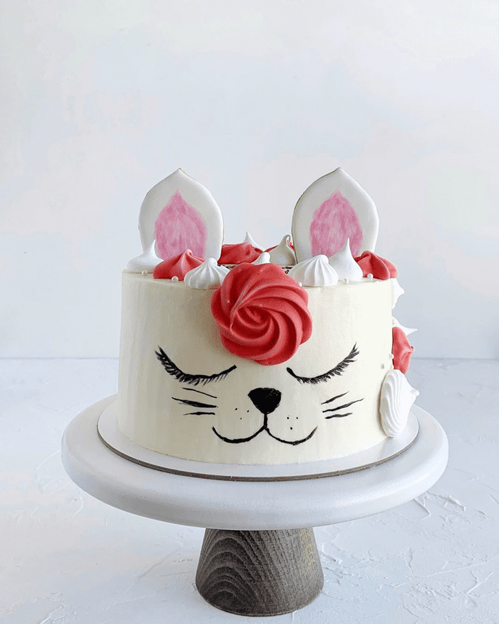 Delightful Cat Cake