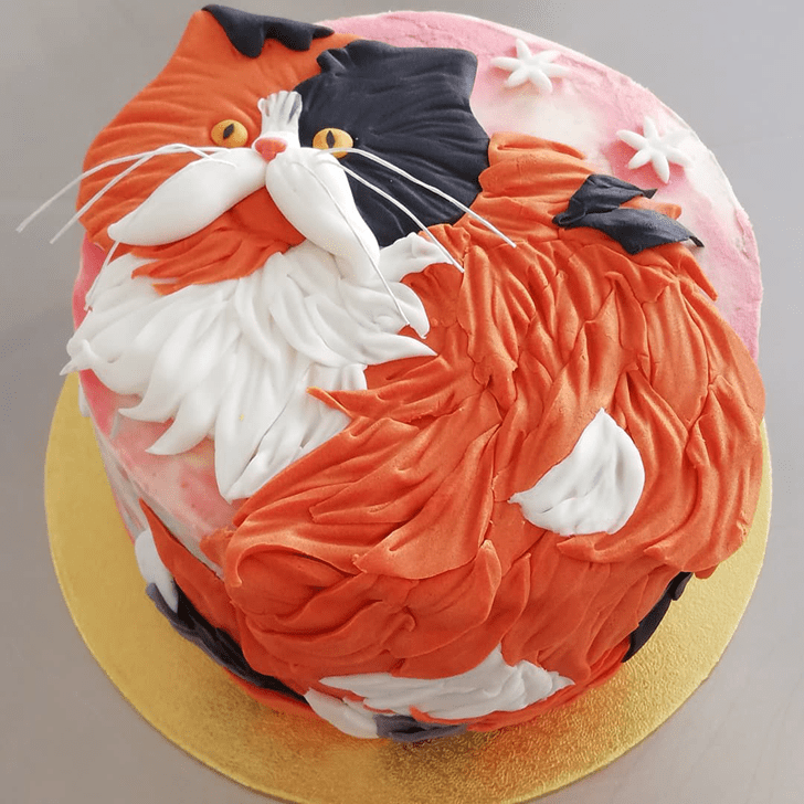 Enthralling Cat Cake