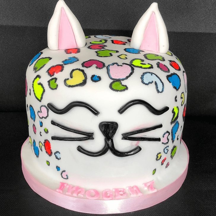 Pretty Cat Cake