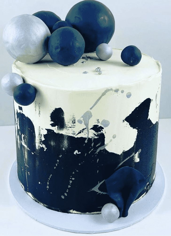 Magnetic Celebration Cake