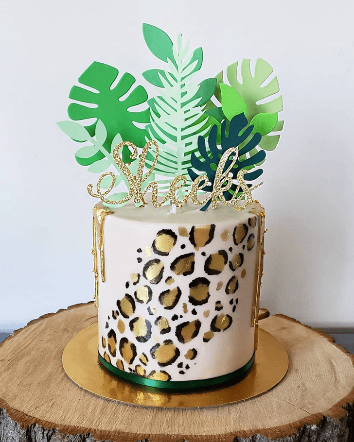 Appealing Cheetah Cake