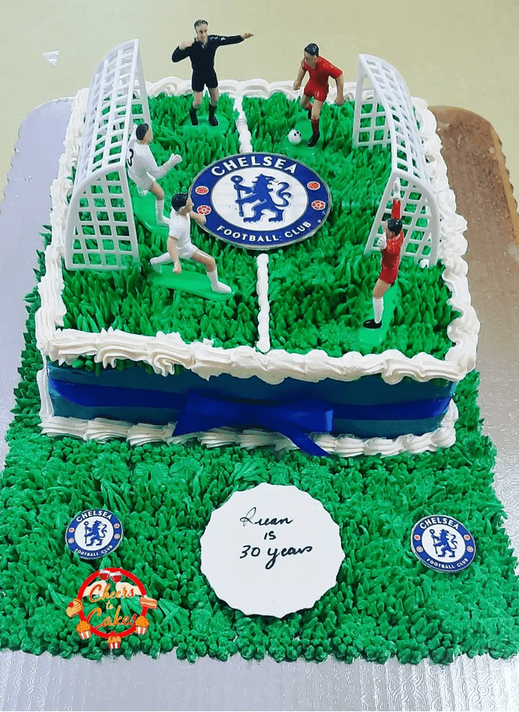 Comely Chelsea Cake