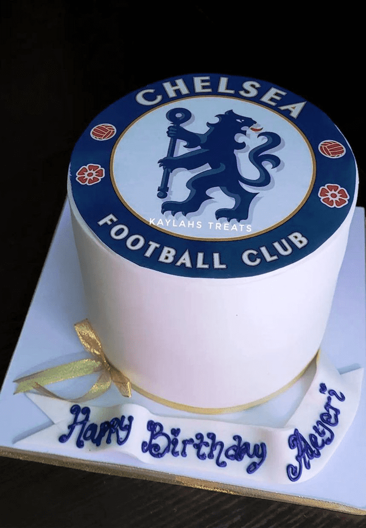 Good Looking Chelsea Cake