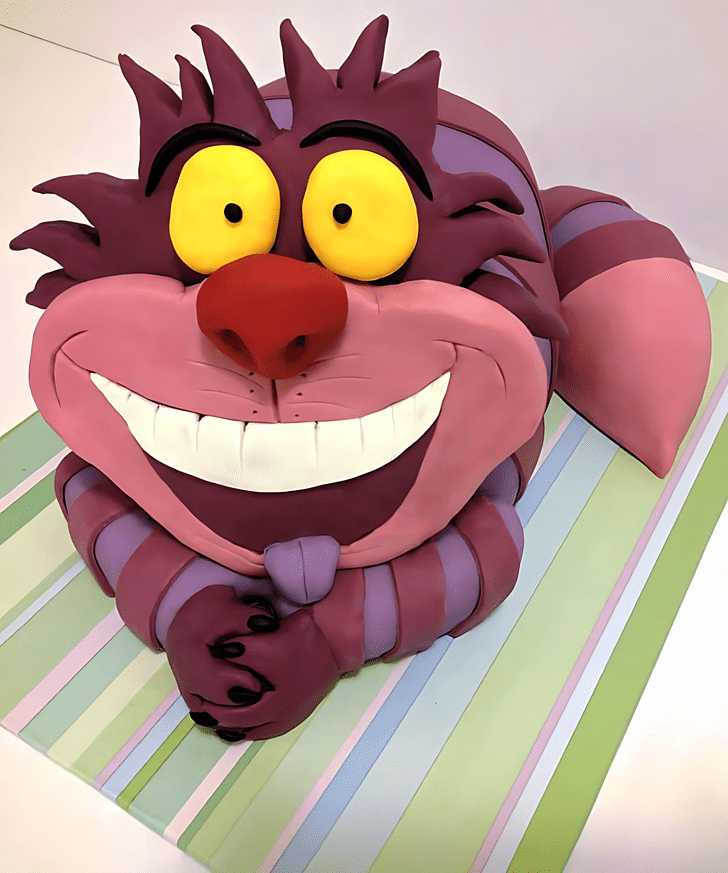 Adorable Cheshire Cat Cake