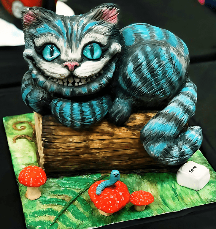 Classy Cheshire Cat Cake