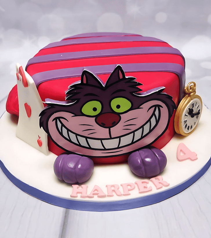 Cute Cheshire Cat Cake