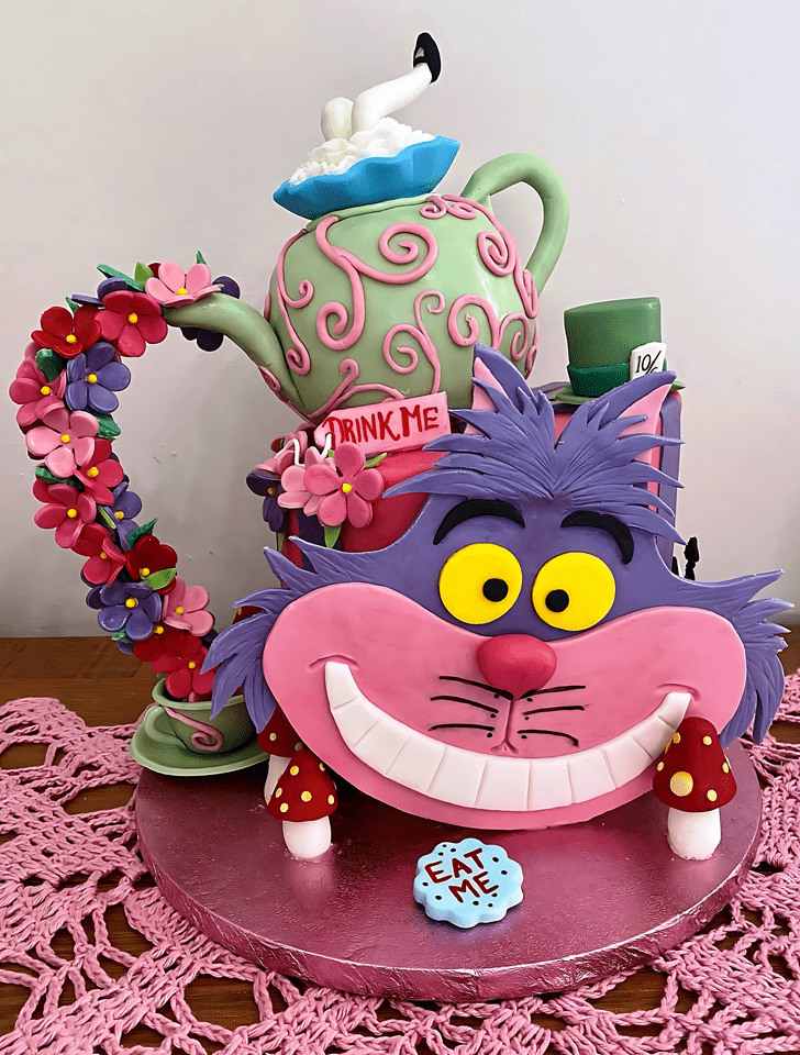 Ideal Cheshire Cat Cake