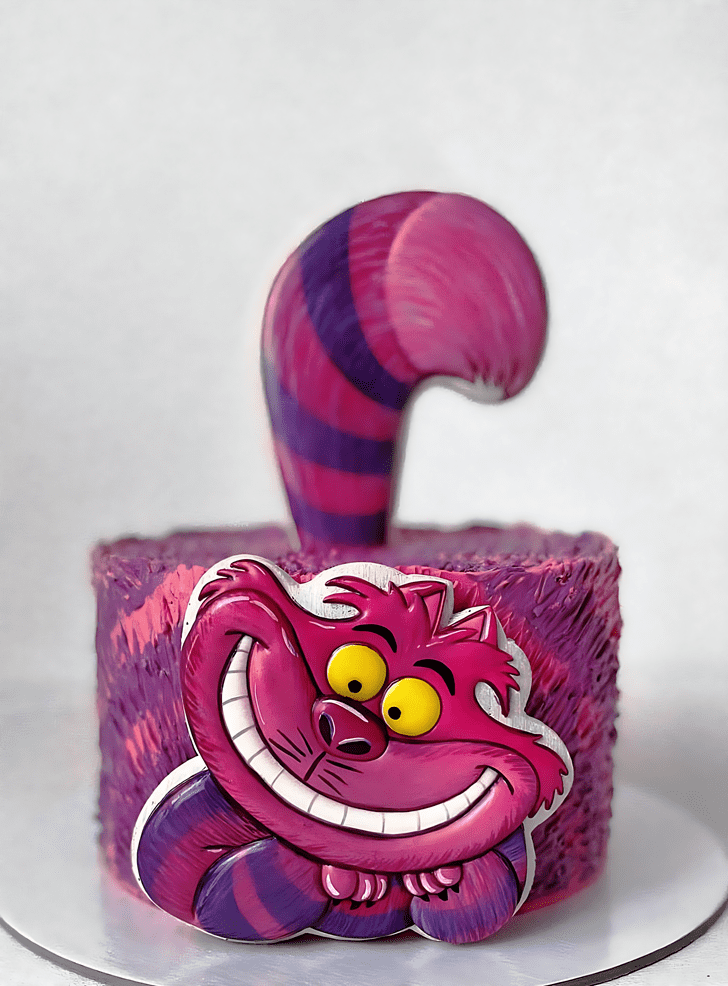 Shapely Cheshire Cat Cake