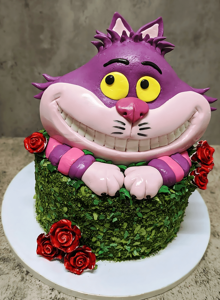 Splendid Cheshire Cat Cake