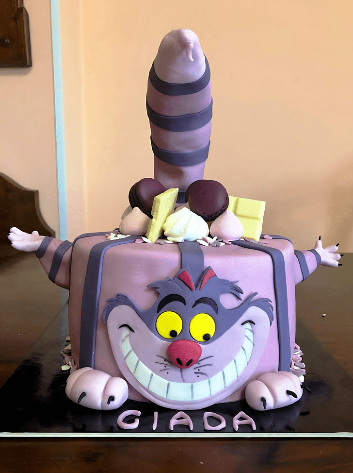 Superb Cheshire Cat Cake