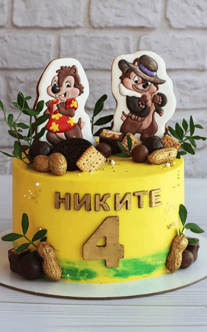 Beauteous Chip and Dale Cake