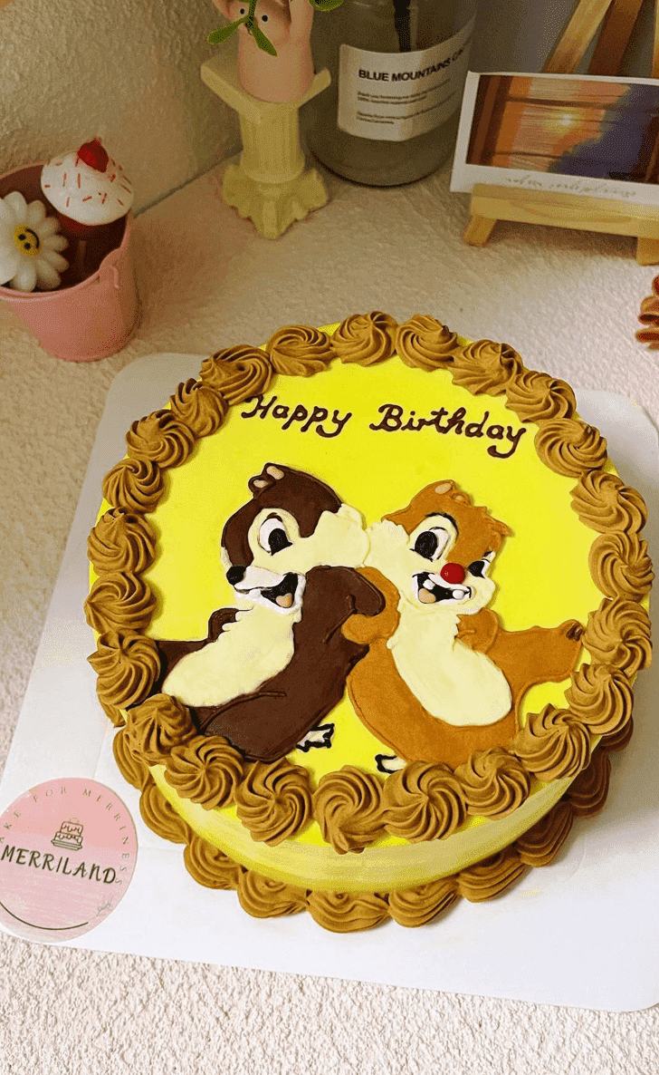Fascinating Chip and Dale Cake