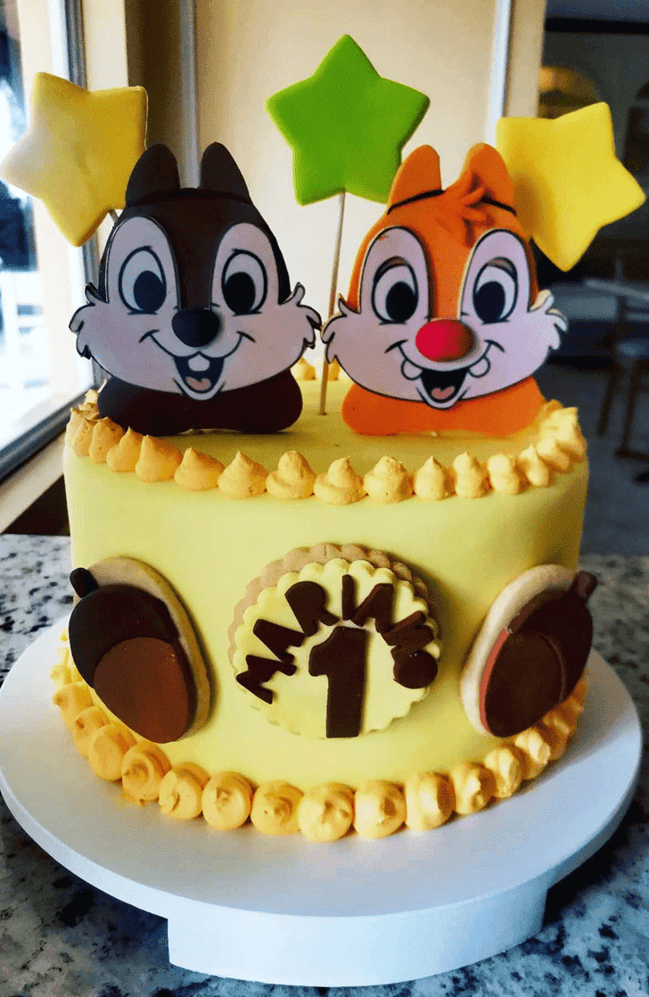 Inviting Chip and Dale Cake