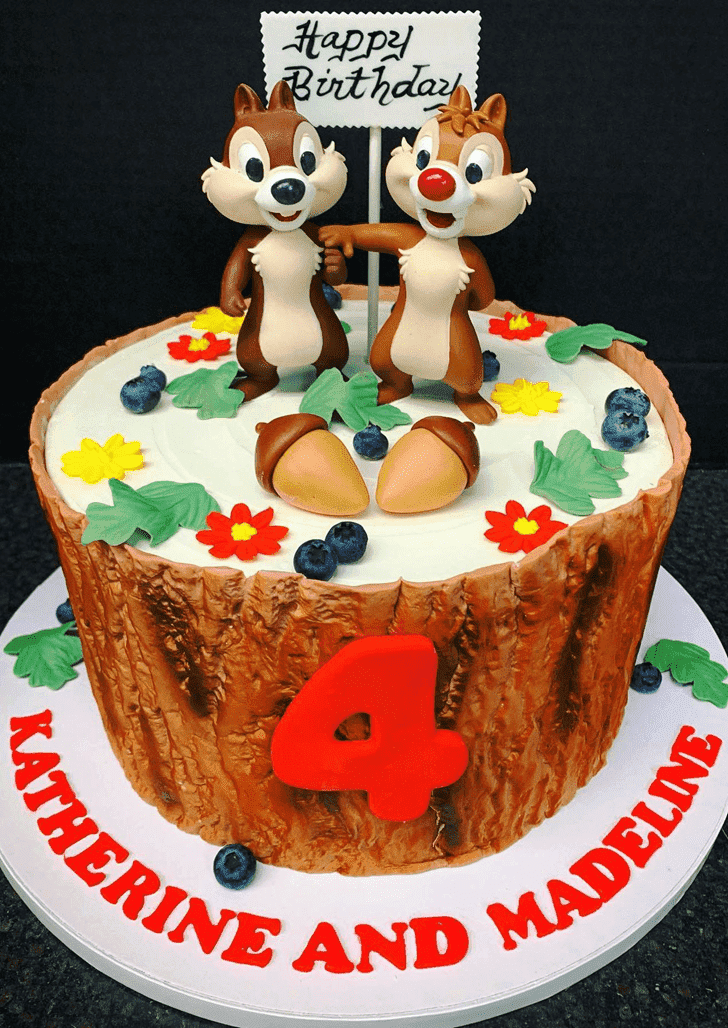 Nice Chip and Dale Cake