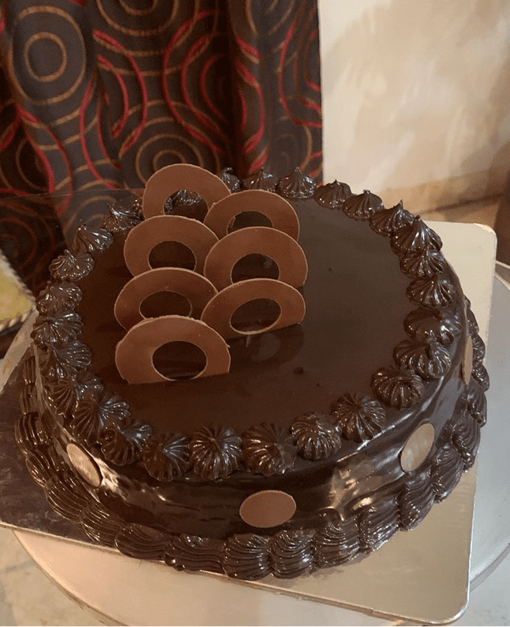 Pleasing Chocolate Cake