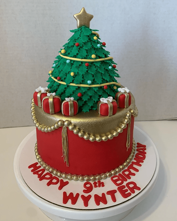 Marvelous Christmas Cake