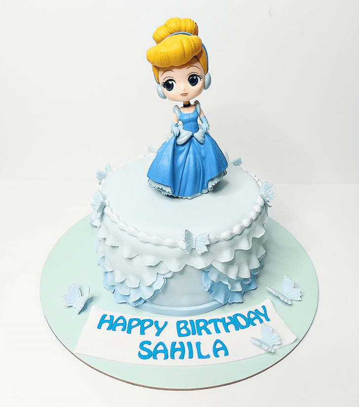 Alluring Cinderella Cake