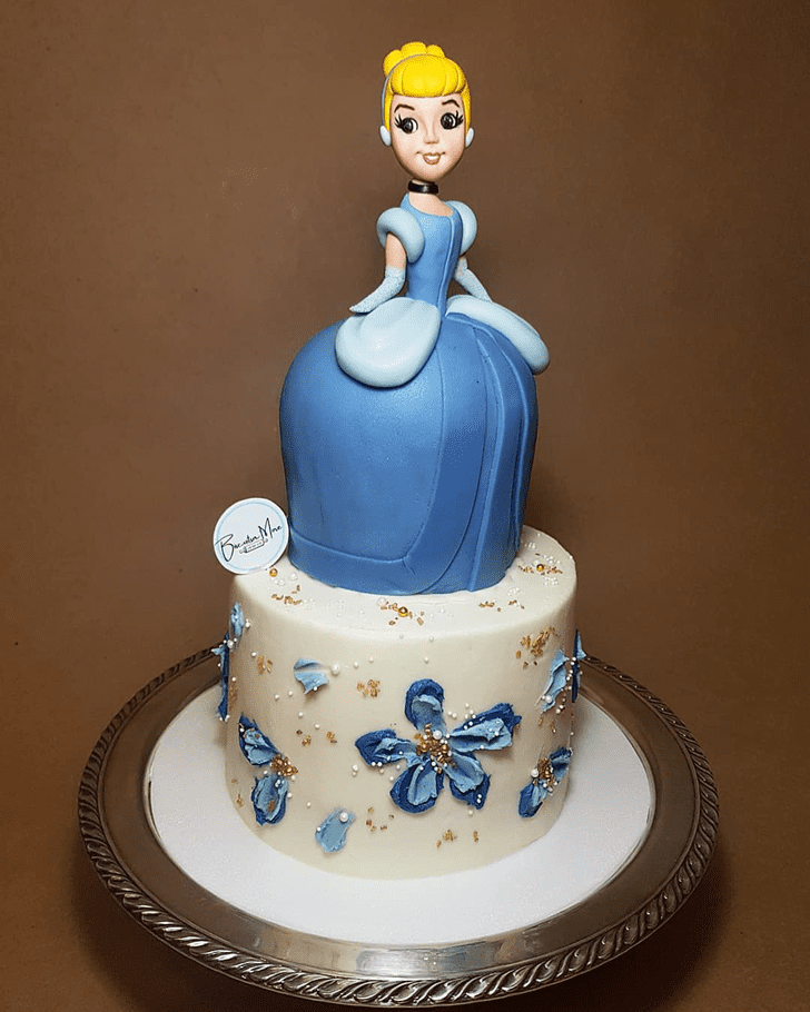 Enthralling Cinderella Cake