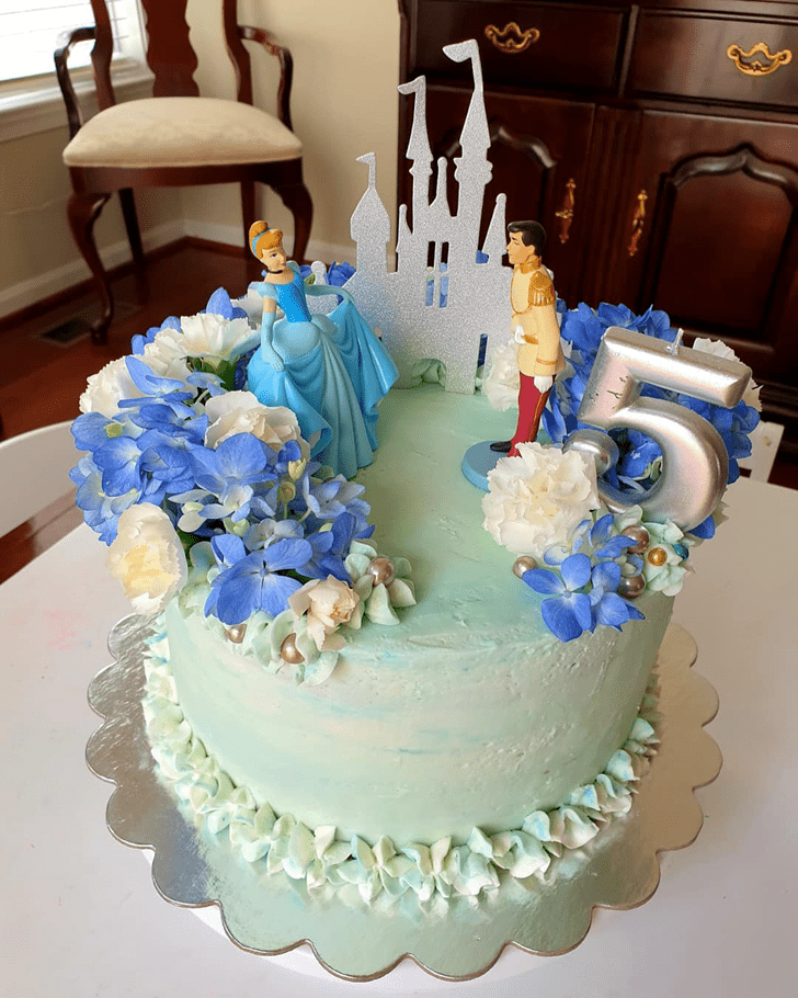 Mesmeric Cinderella Cake