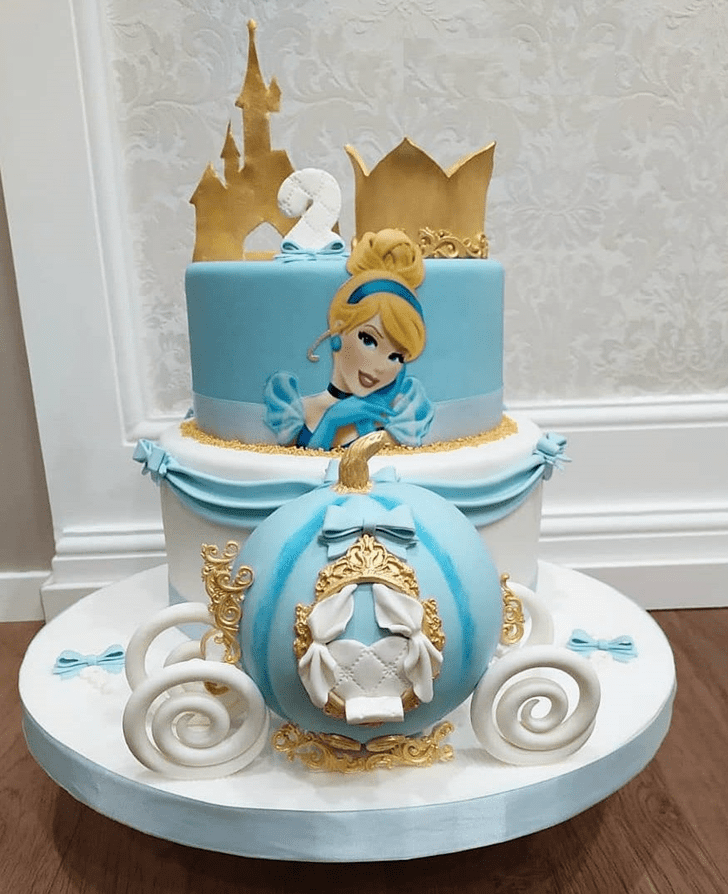 Pretty Cinderella Cake