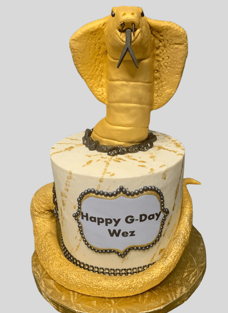 Admirable Cobra Cake Design