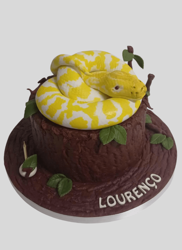 Enthralling Cobra Cake