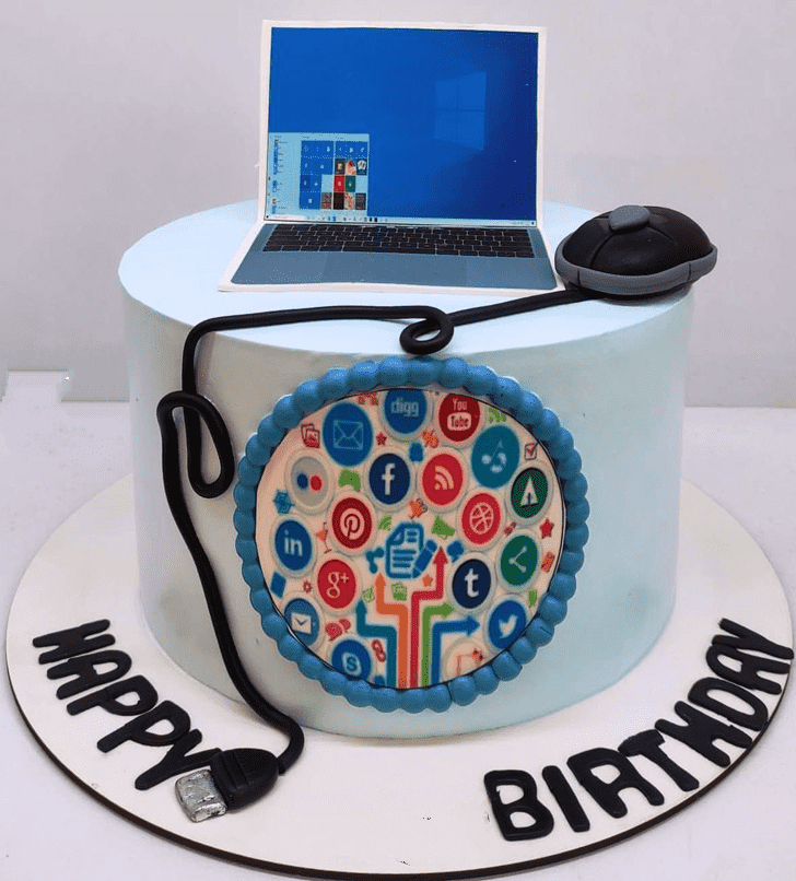 Inviting Computer Cake